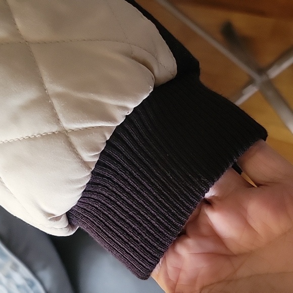 Harley-Davidson Puffer Jacket, Cream/Black, Large, EUC/Vintage - Picture 7 of 12